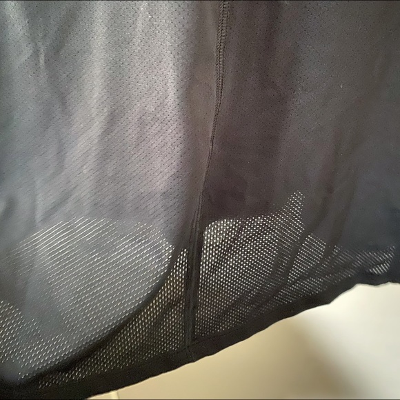 C9 Workout Top | keyhole back - Picture 4 of 6